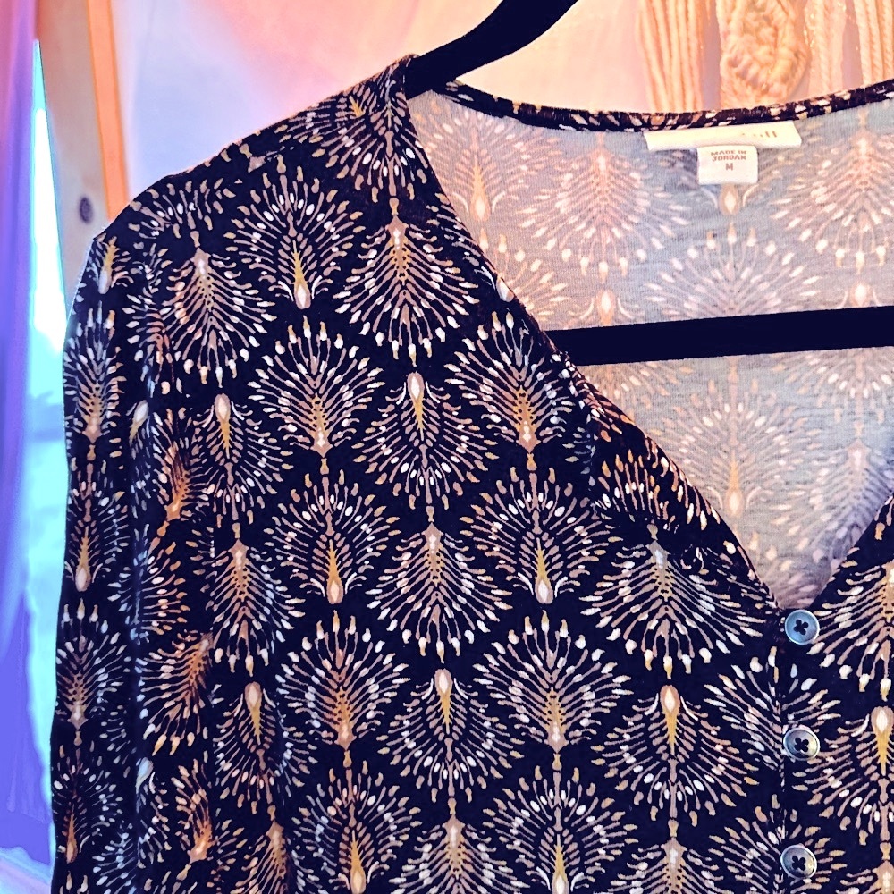 ⭐️J.JILL Geometric Border Print Medallion 3/4 Sl. Shirt, Sz.M, Rayon/Tencel Mix👀 - Picture 4 of 12